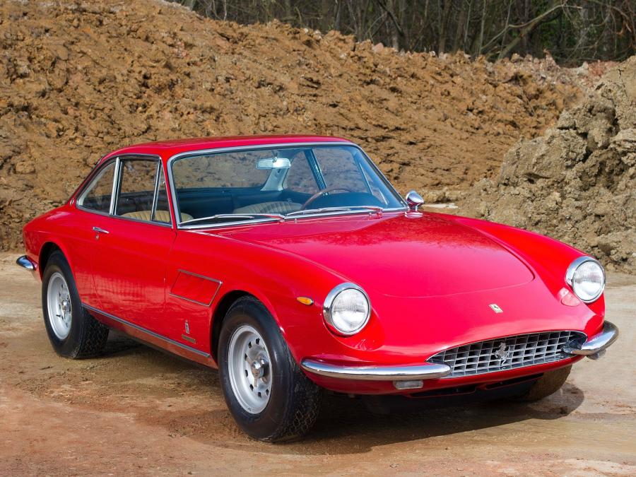  Ferrari 330 GTC 1966 года  (фото 16 из 101)